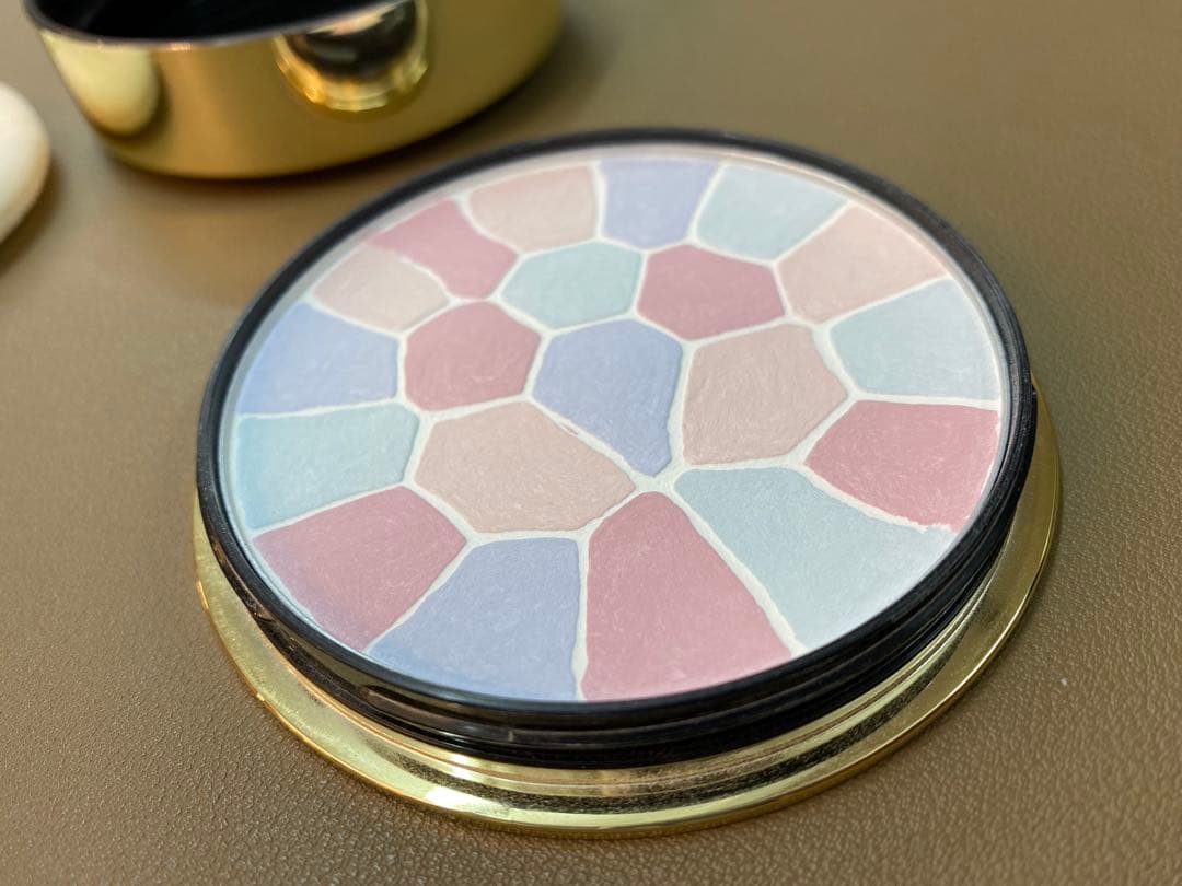 エレガンス ラ プードル オートニュアンス リクスィーズ　Ⅷ フェイスパウダー