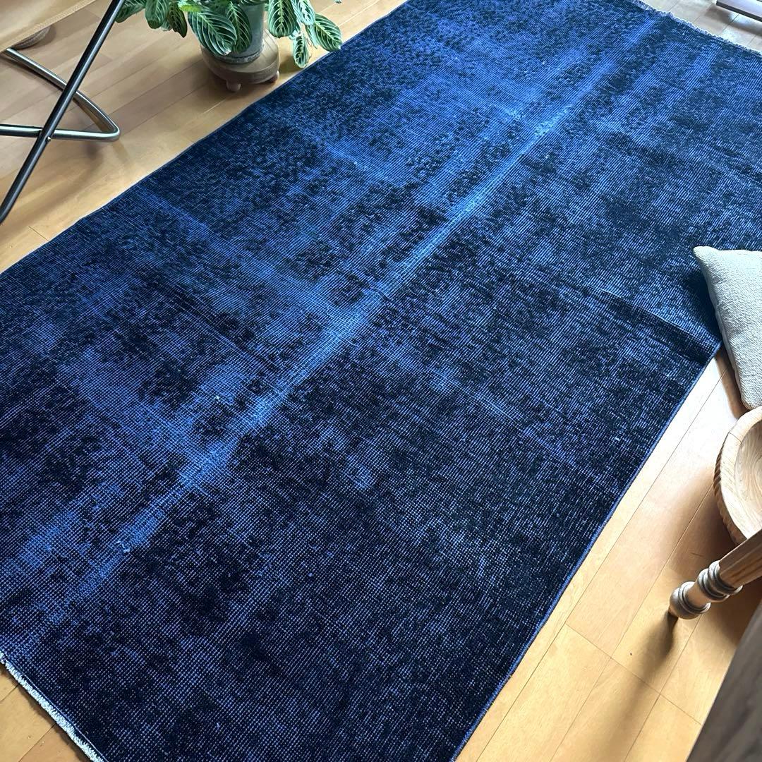 112.5×209藍色オーバーダイ　ワンカラーラグ　トルコヴィンテージラグ