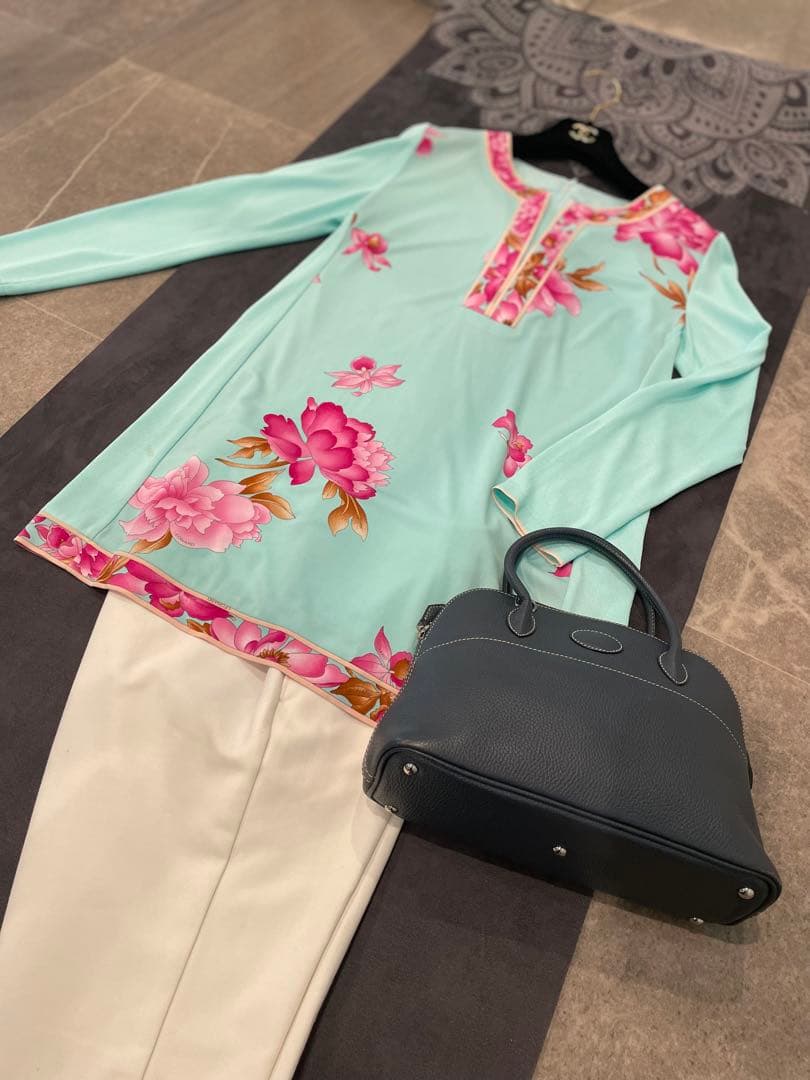 美品　LEONARD レオナール　異素材ミックス　長袖トップス　チュニック38