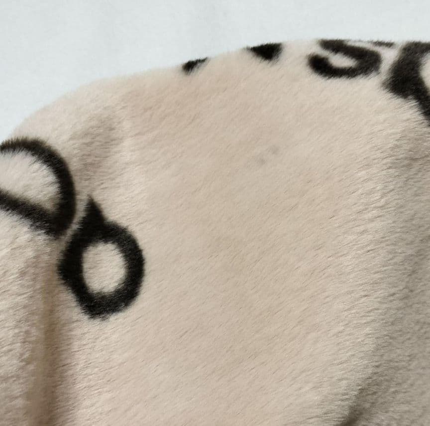 アディダス フェイクファージャケット(訳あり)