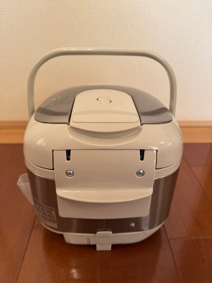 象印 Zojirushi 海外用炊飯器 NS-LLH05