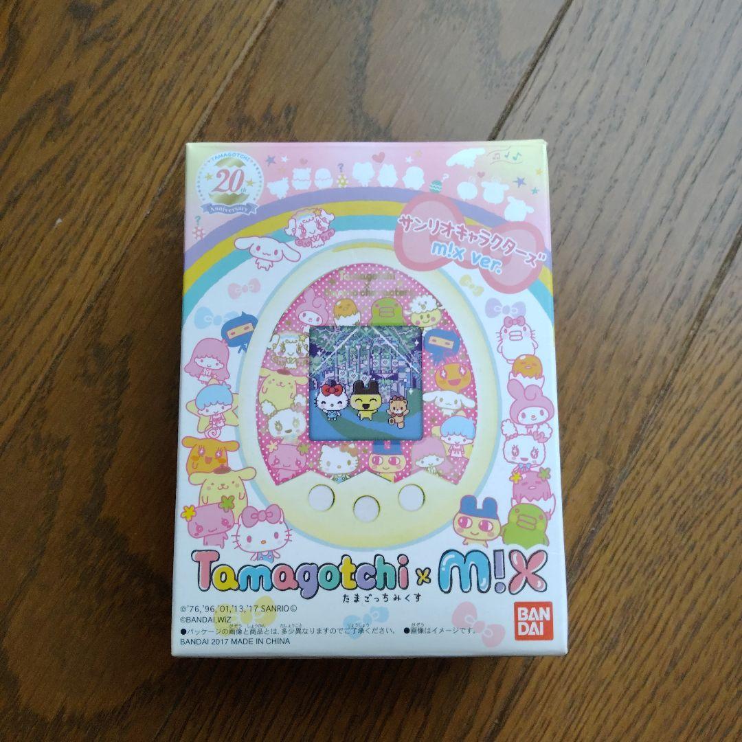 ♥️たまごっちみくす.サンリオキャラクターズデザイン.箱入り.バンダイ♥️