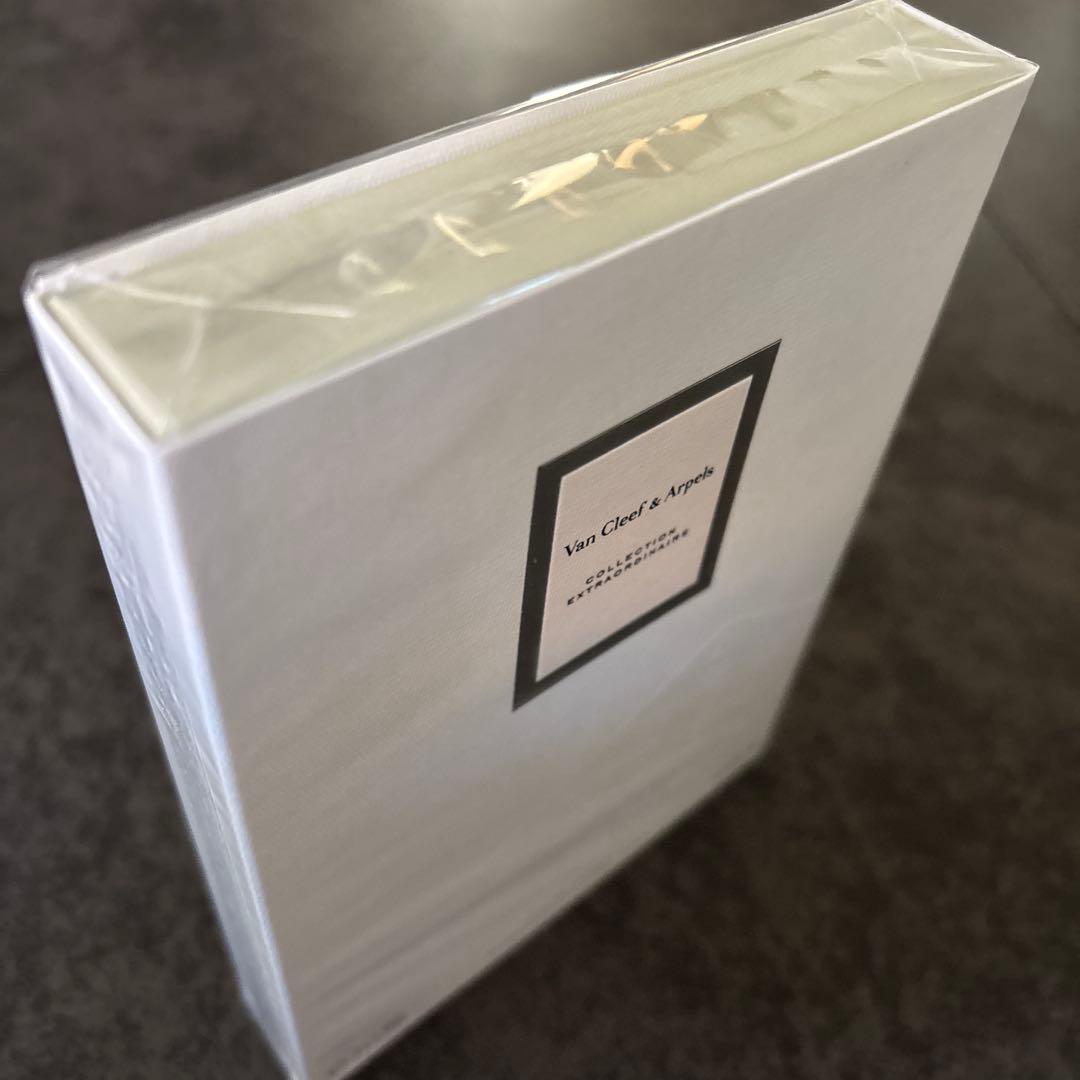 新品未使用Van Cleef＆Arpels 香水トラベルセット