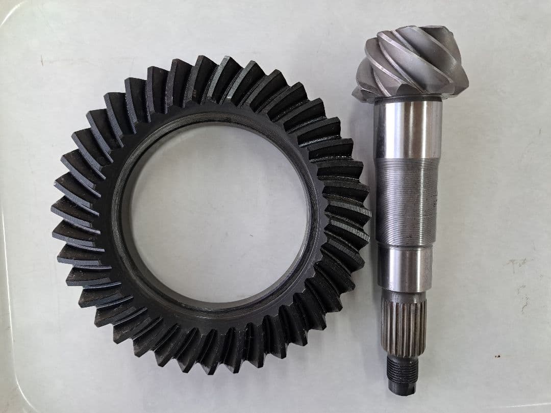 TRD製TE27用デフリングギア&ピニオンギアセット ほぼ新品4.875