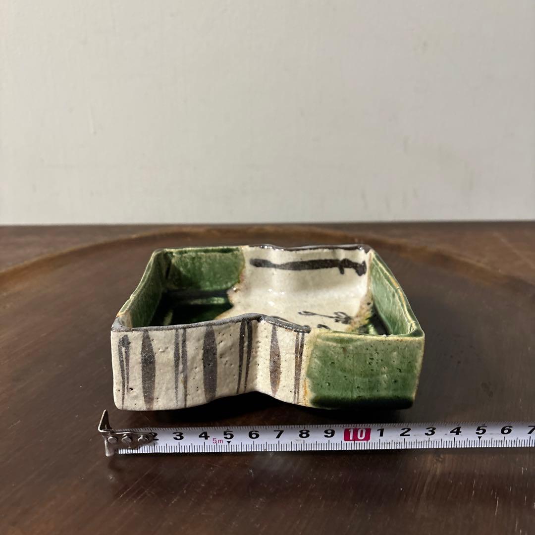 時代織部　向付け　美濃　瀬戸　古美術　茶道具　懐石　酒器　志野　唐津　備前　李朝