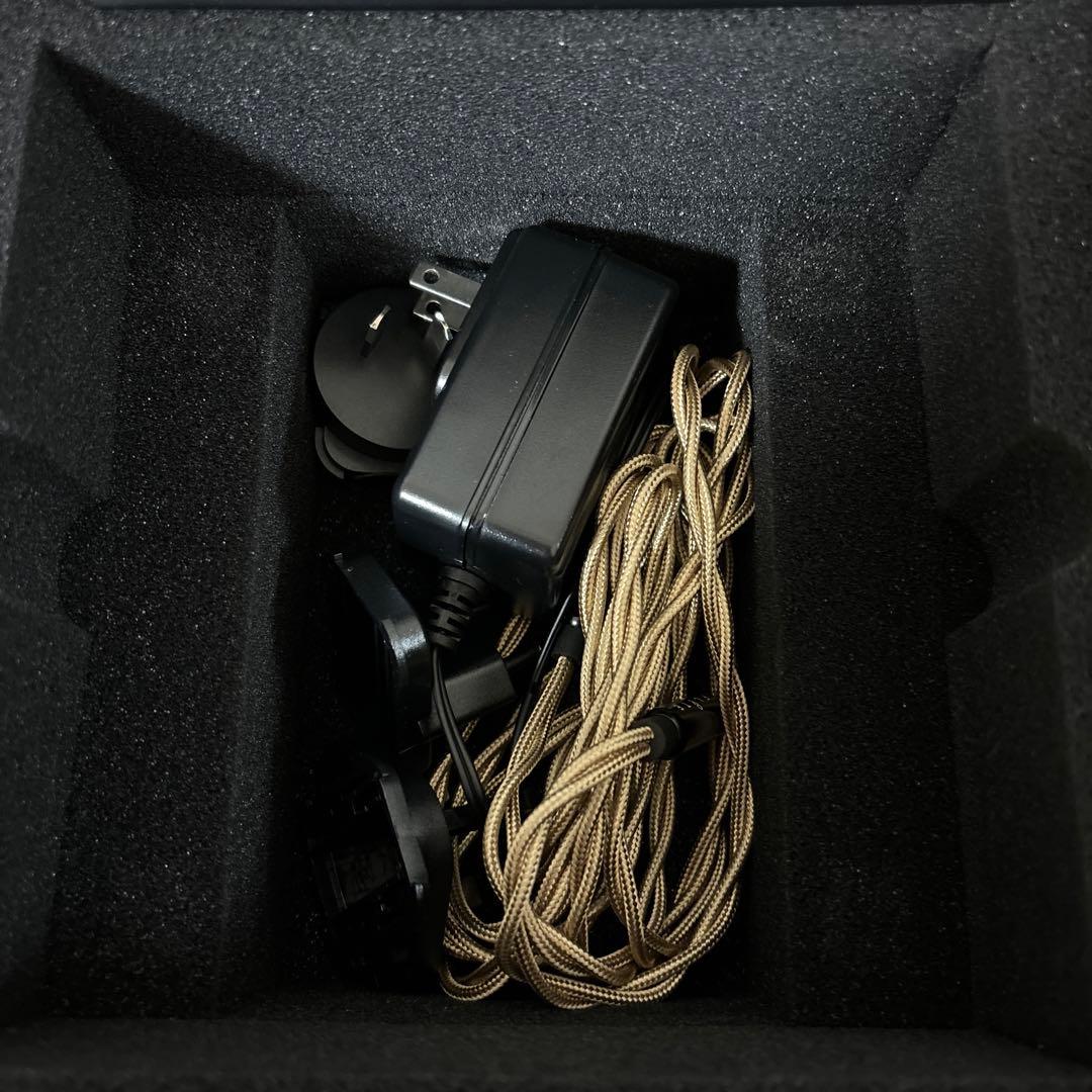 磁力で空中に浮かぶプランター　FLYTE LYFE