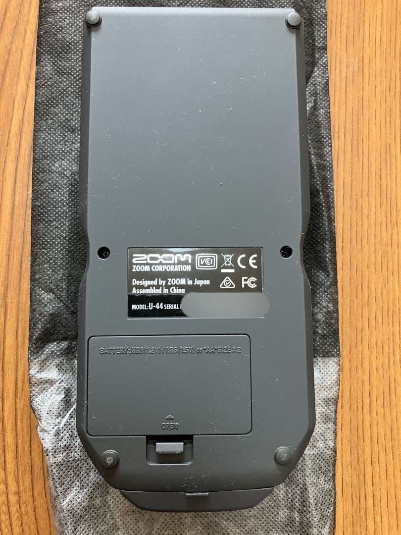 ZOOM U-44 オーディオインターフェース