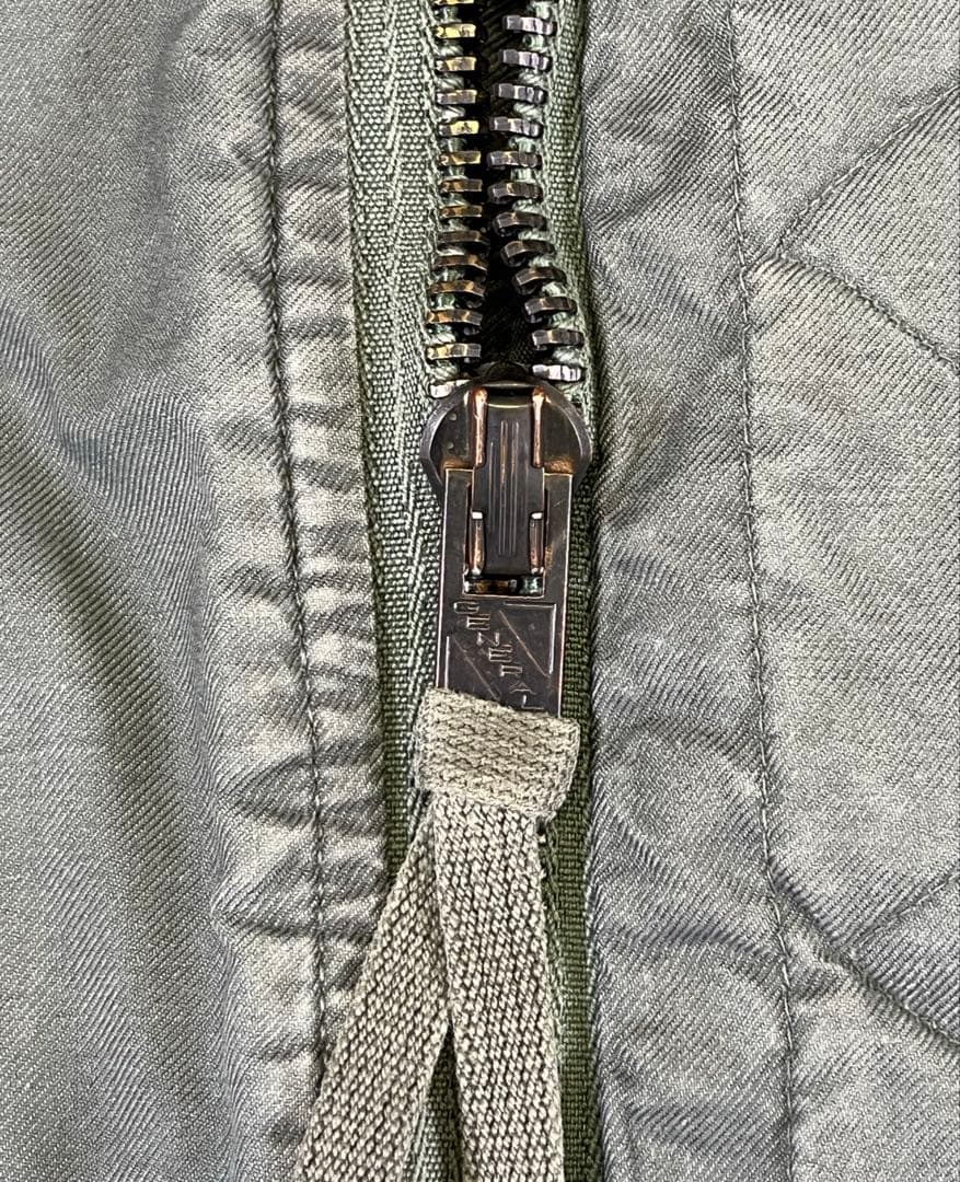 70'S アメリカ軍 USAF \"CWU-8/P\" 後期モデル ラビットパーカー