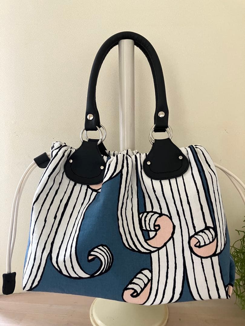ハンドメイド swing巾着バッグ