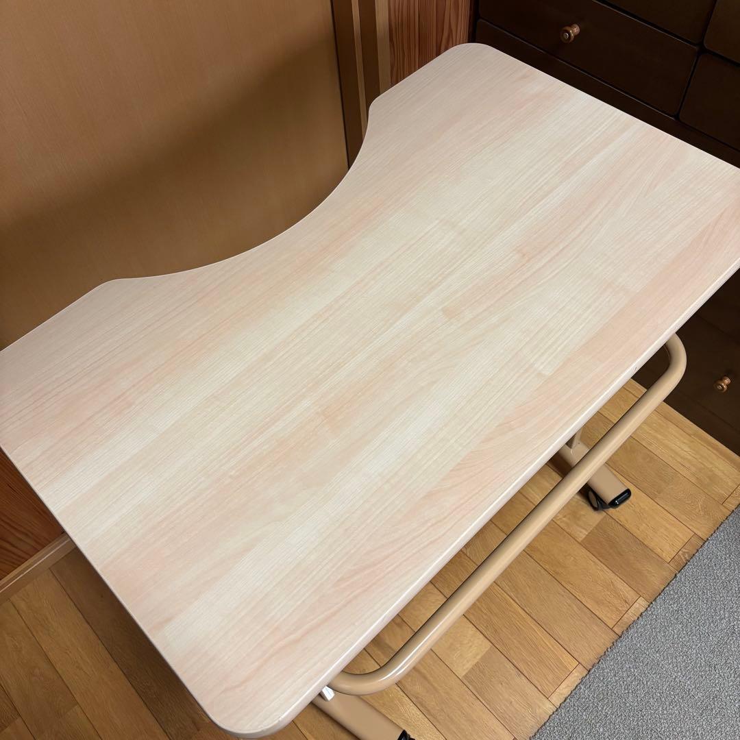 ニシキ工業　介護用テーブル　昇降機能　折りたたみ式