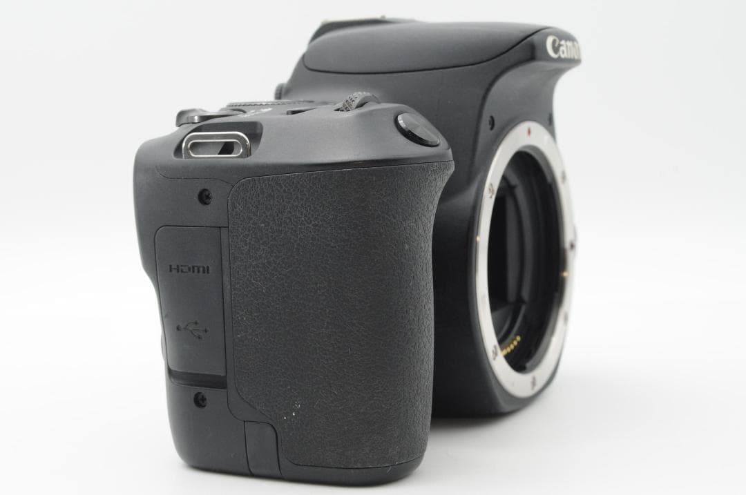 ■超美品⑧■新春初売りSALE■ Canon EOS Kiss x9 ダブル