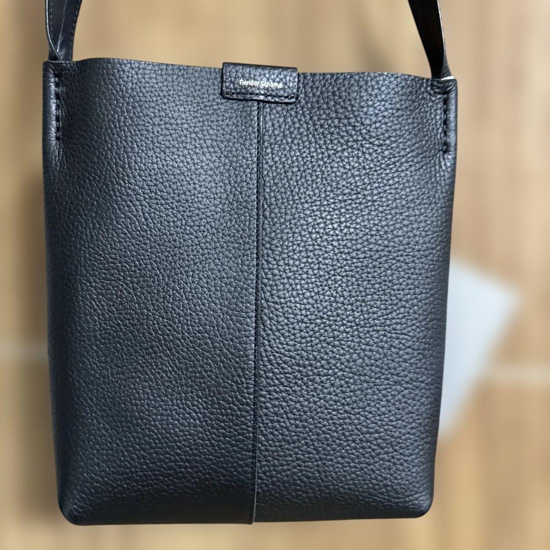 エンダースキーマ　piano shoulder small