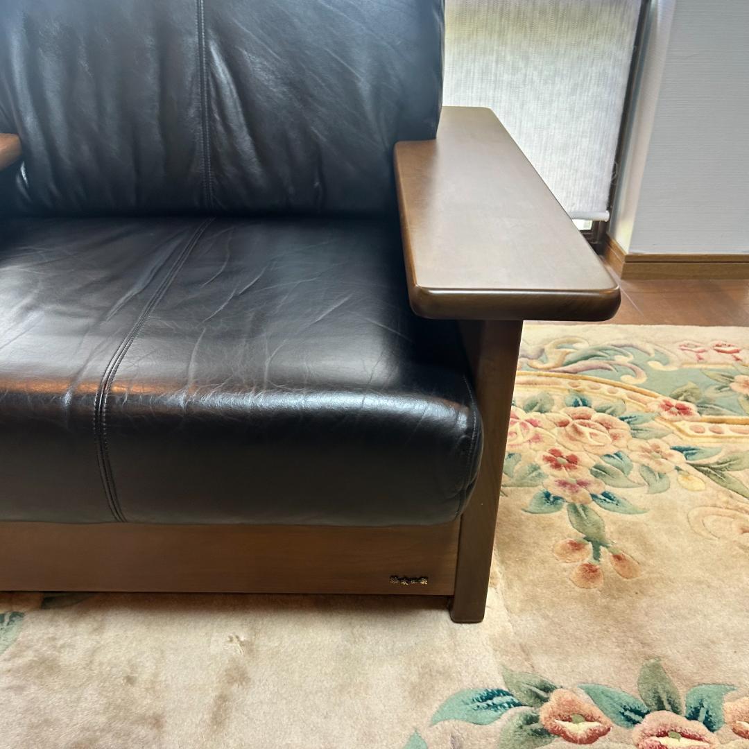 浜本工芸　黒本革レザー1人掛けソファ-a