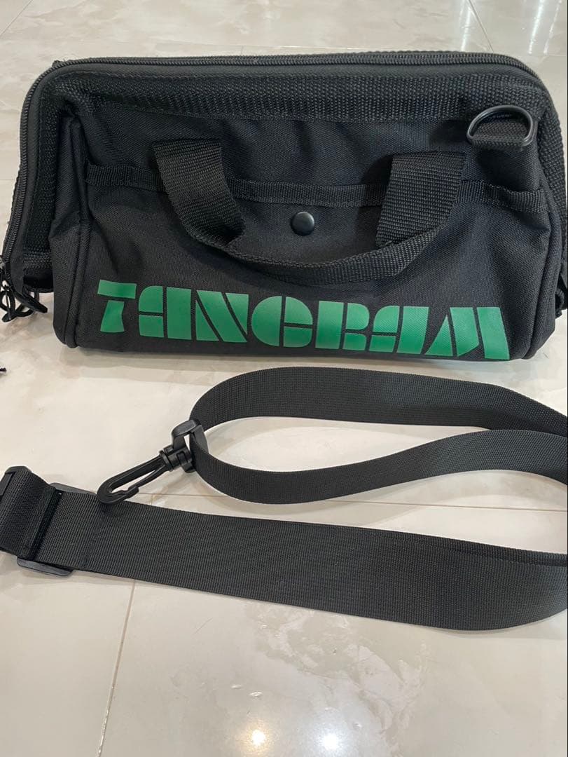 美品　完売　タングラム　カートバッグ　ラウンドバッグ　ショルダー