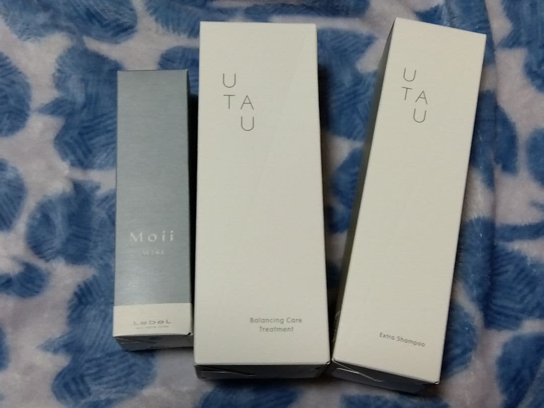 UTAU シャンプー & UTAUトリートメント&モイミスト