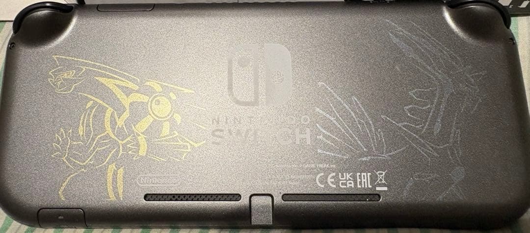 中古 箱付き Nintendo Switch Lite ディアルガ パルキア