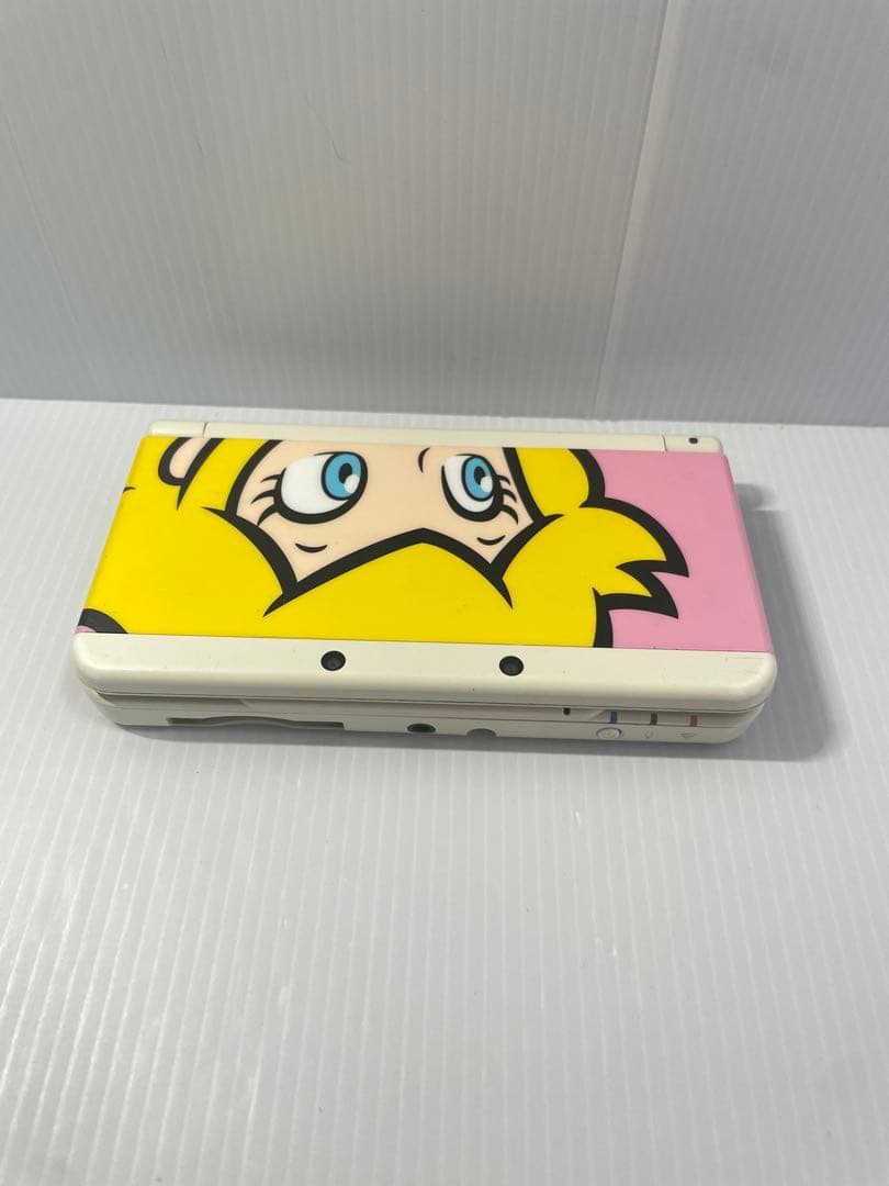 New Nintendo 3DS きせかえ ピーチ姫