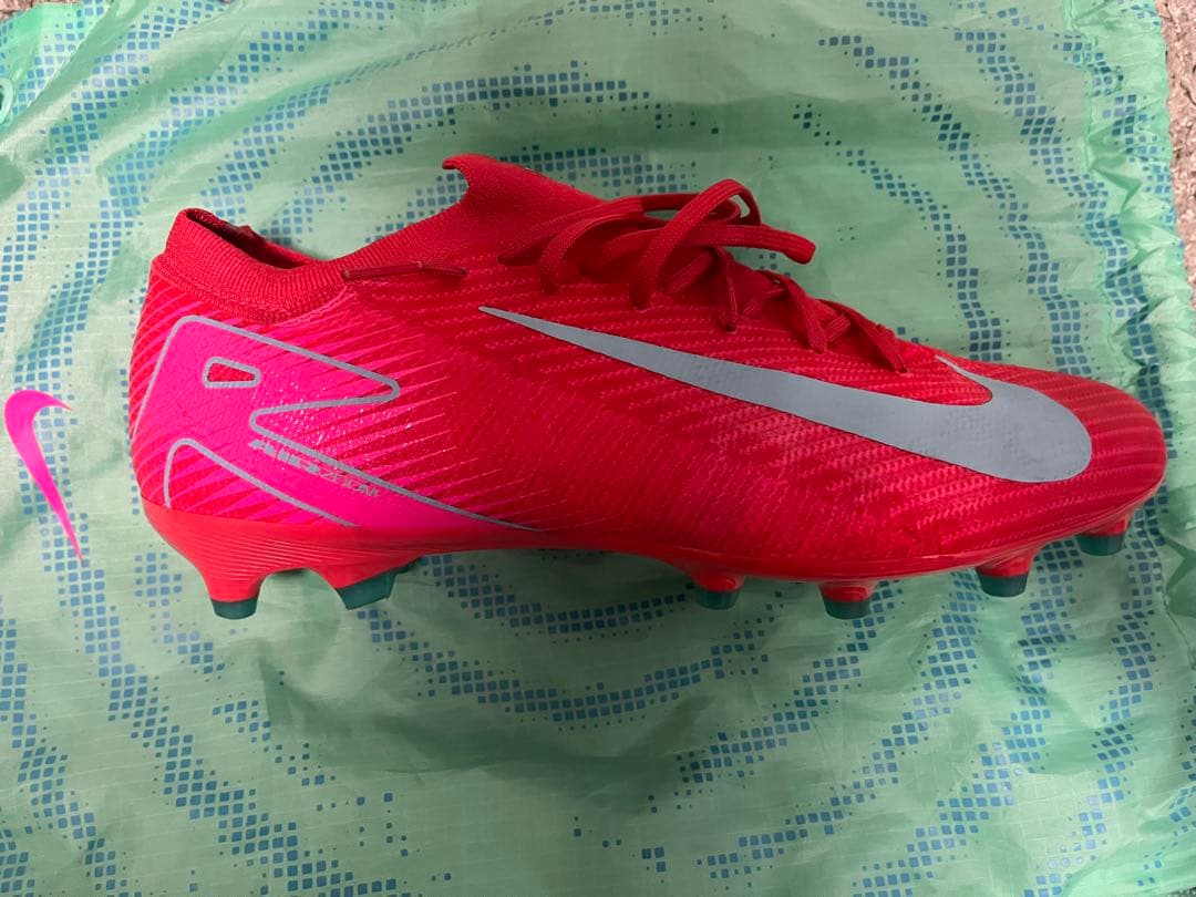 ナイキ マーキュリアル ヴェイパー 16 アカデミー AG