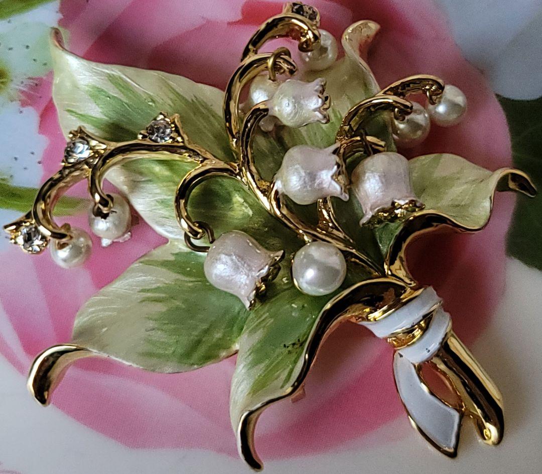 ヴァンドームブティック　ブローチ　スズラン　すずらん　鈴蘭