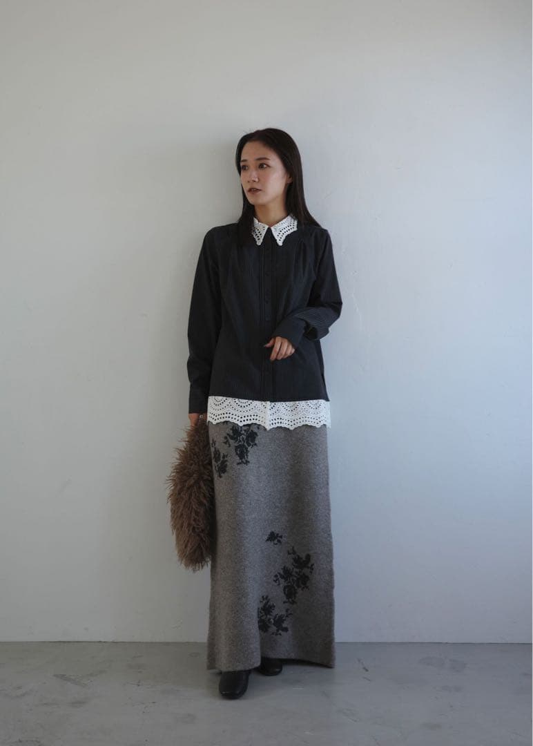 【新品未使用タグ付き】willfully　レースカラーショルダーピンタックシャツ