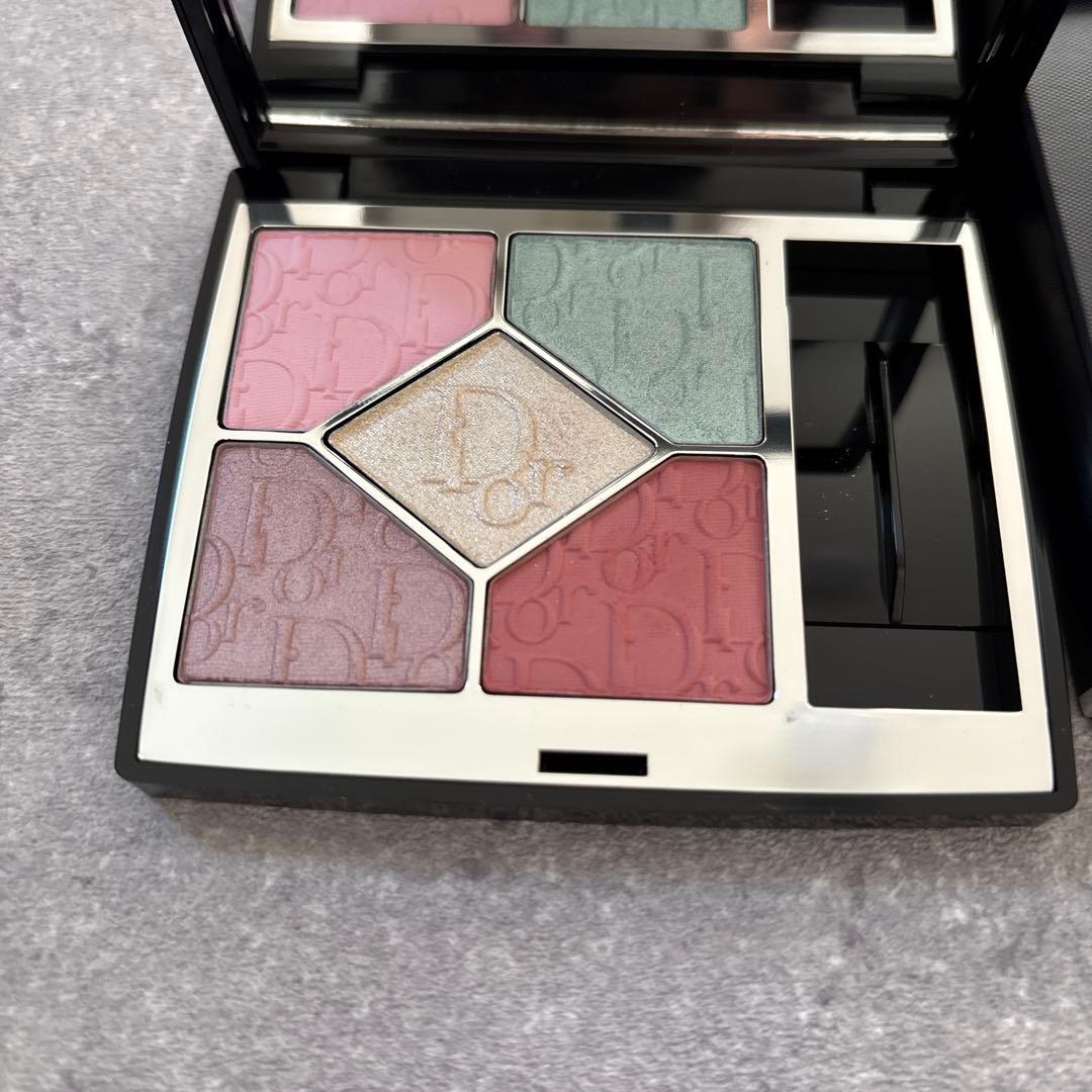 ディオールショウ　サンククルール　812