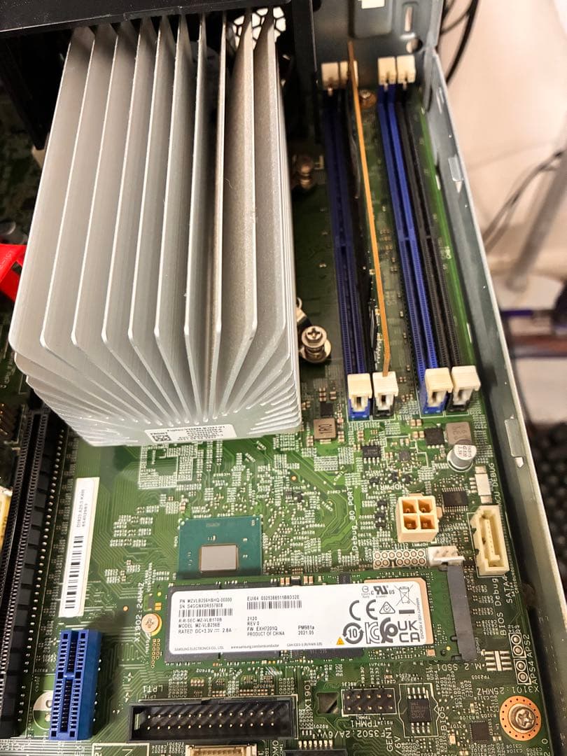 Windowsデスクトップ SPRIMO D7010/FX i5-10500 8GB SSD256gb