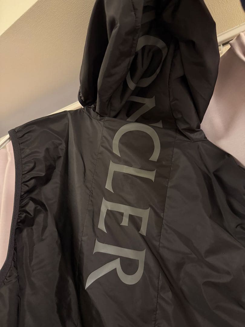 MONCLER ダウンベスト ジャケット