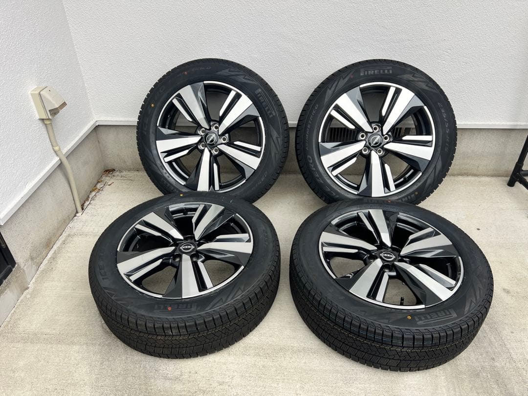 日産エクストレイルt33 19インチスタッドレスホイールセット　スタッドレス新品