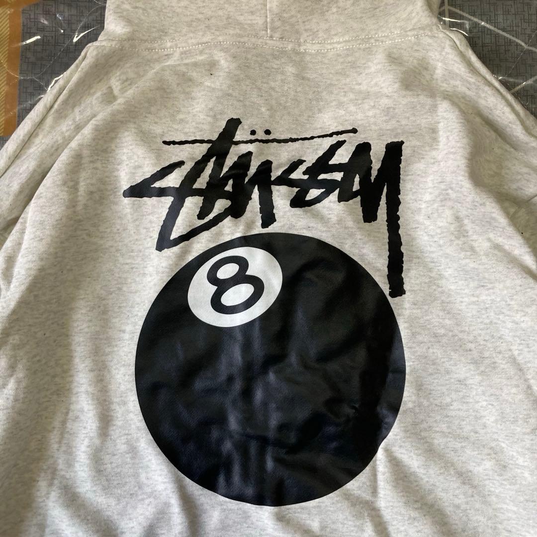 STUSSY 8ボールロゴ ジップアップパーカー グレー
