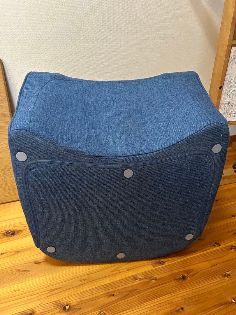 スタイルドクターチェアプラス　ブルー