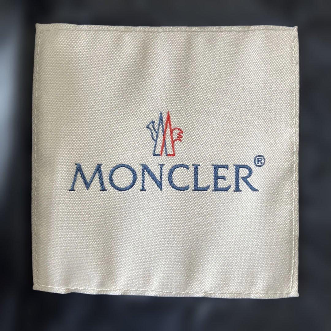 MONCLER ネイビー ダウンベスト LONGUE SAISON