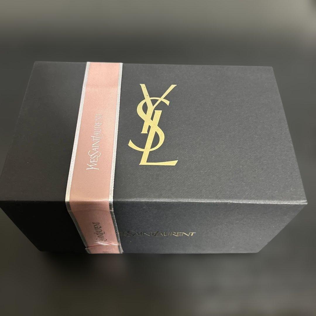 【新品未使用】イヴ・サンローラン No.400 バビロンローズ YSL