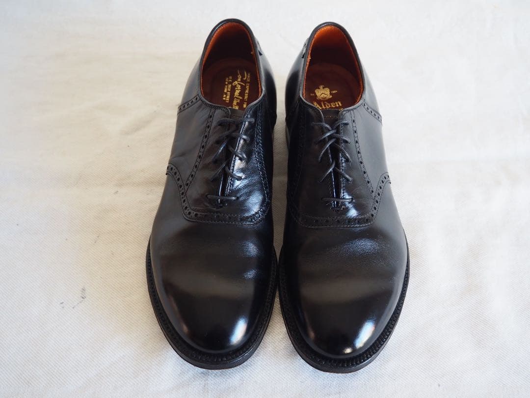 靴 Alden 59957 Black Saddle Shoes