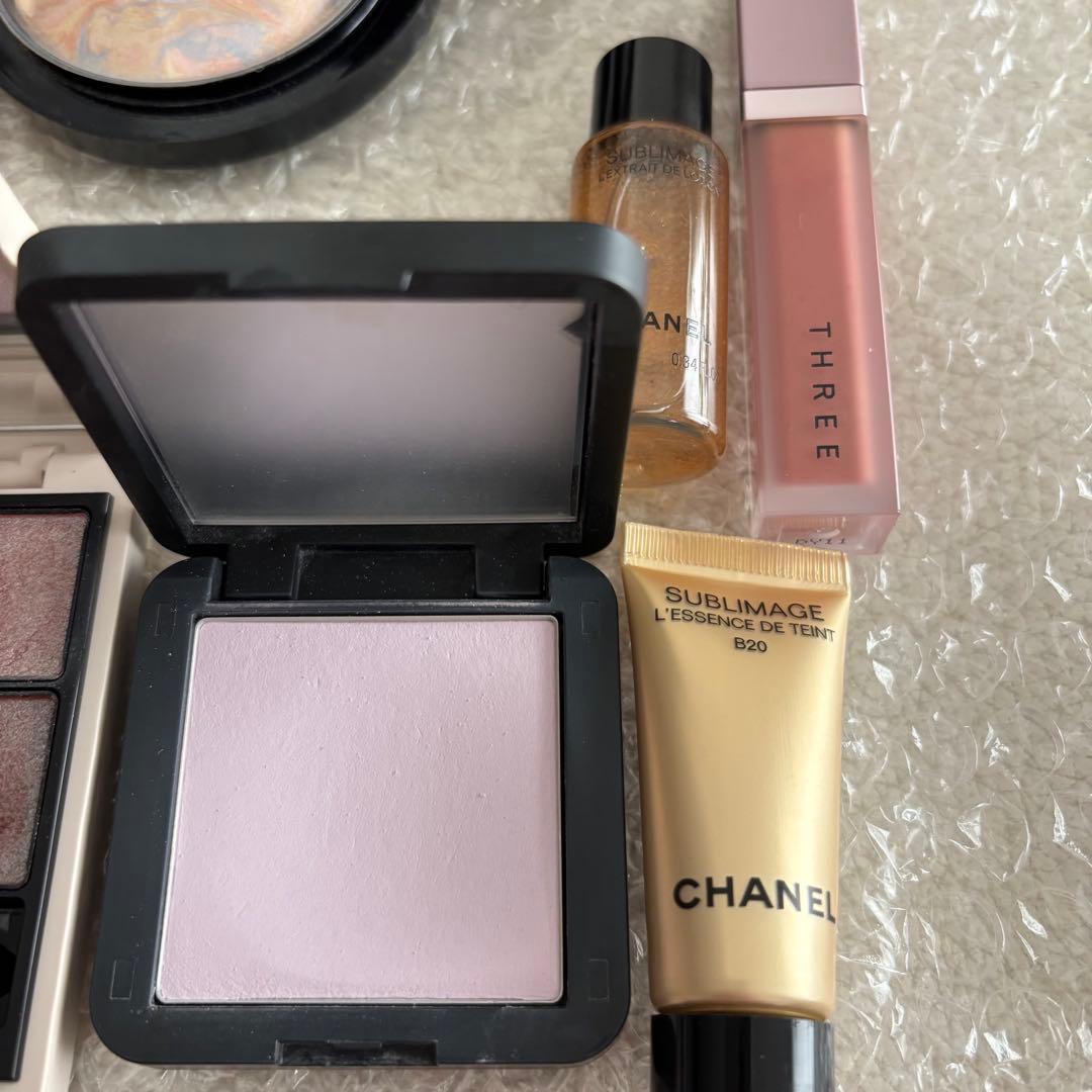 デパコスアイシャドウ、リップ、チーク等16点まとめ売り