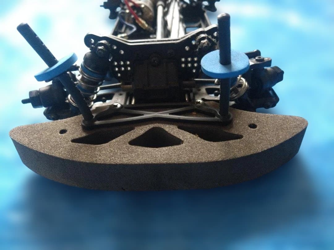 モデル名不明　ラジコン　1/10　RC　電動　シャーシのみ　中古