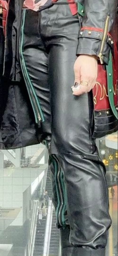 サラ　flambé コスプレ衣装