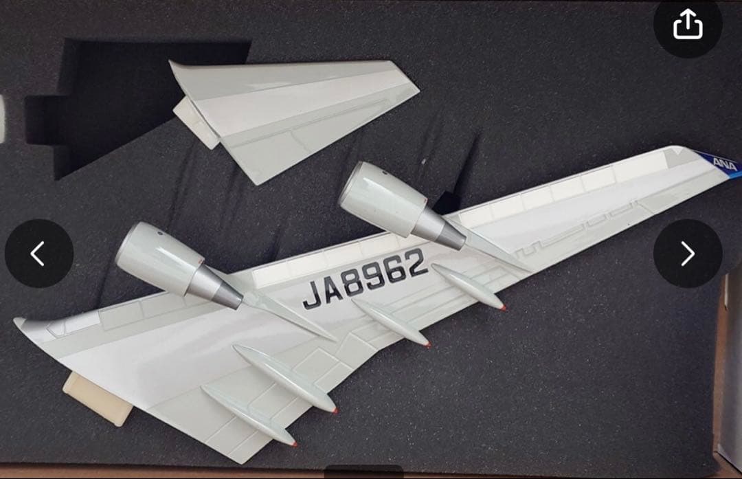 【新品◦未展示】ANA 747 1/100 スタンド付き パックミン