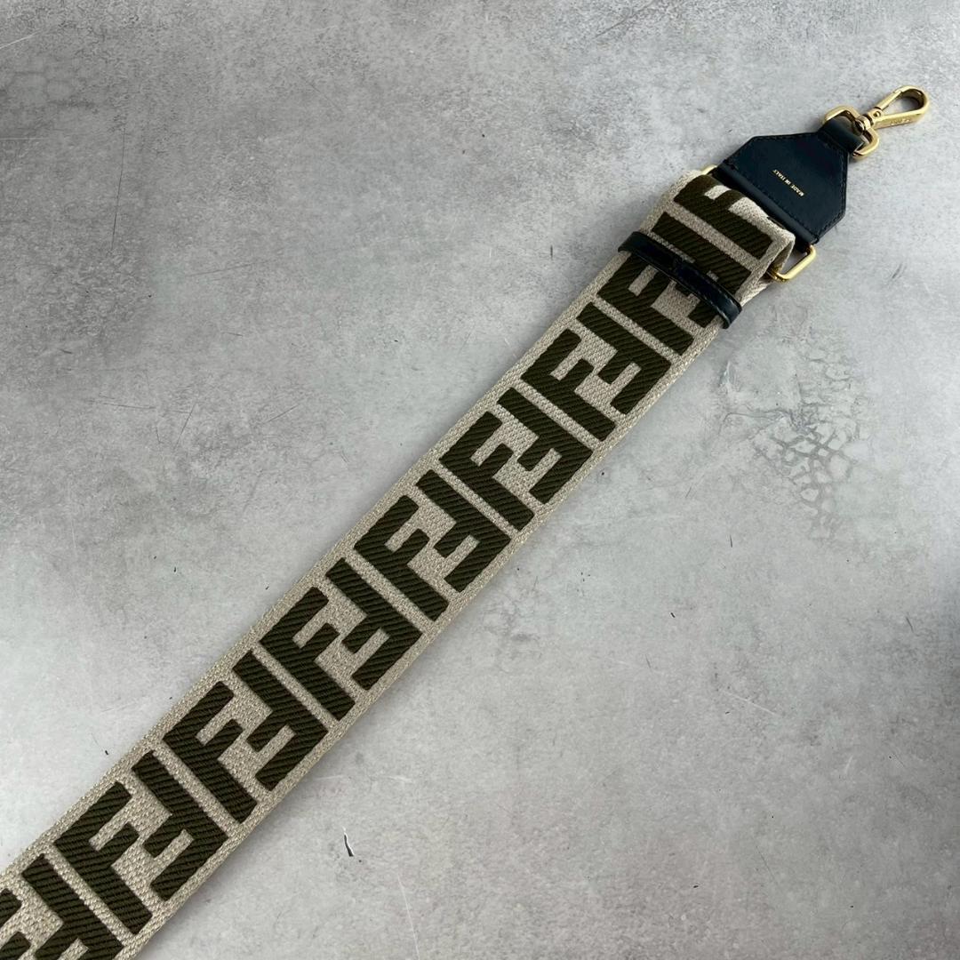 極美品✨ FENDI フェンディ ストラップ ユー ズッカ ショルダーストラップ