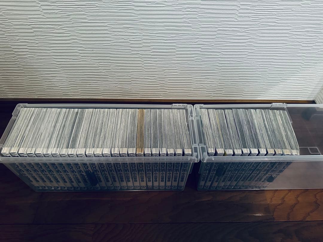 宇宙兄弟　１〜27巻 著者は小山宙哉。