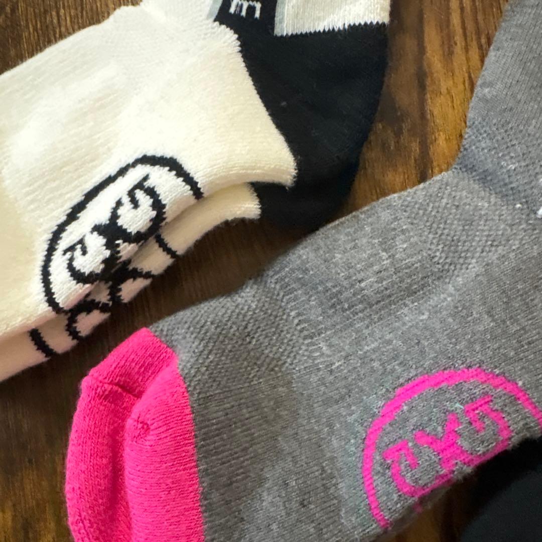 新品　ジーフォア　ニーハイソックス　3足セット