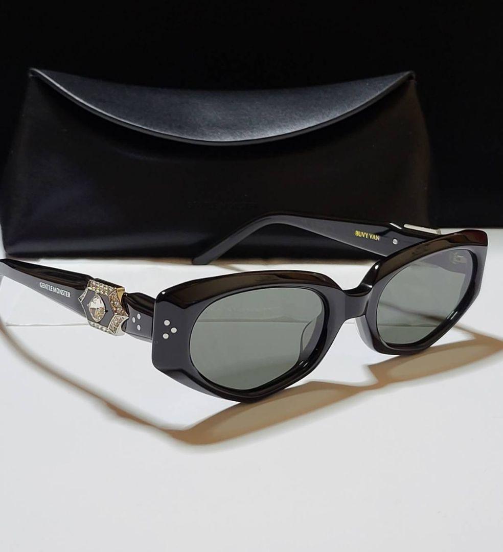 ◆GENTLE MONSTER◆サングラス　RUVY VAN　ケース付き