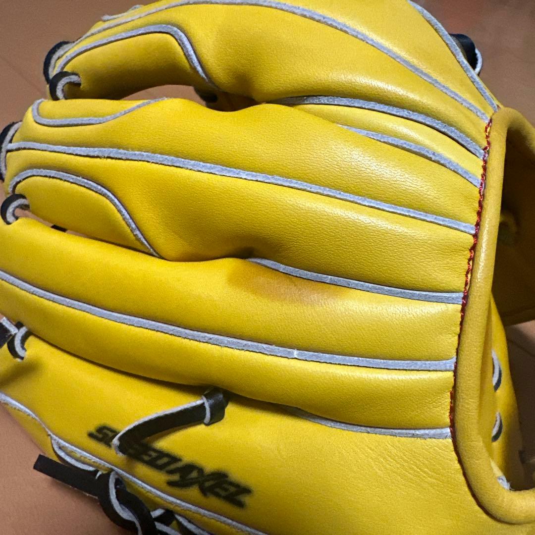 アシックス軟式内野手用グローブ