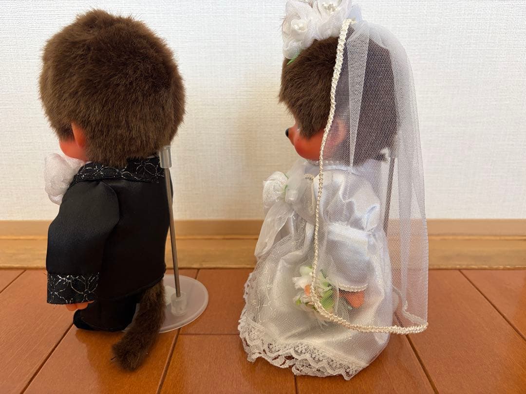 ウェディングモンチッチ ペア　結婚式ウェルカムドール　ドール専用スタンド専用箱付