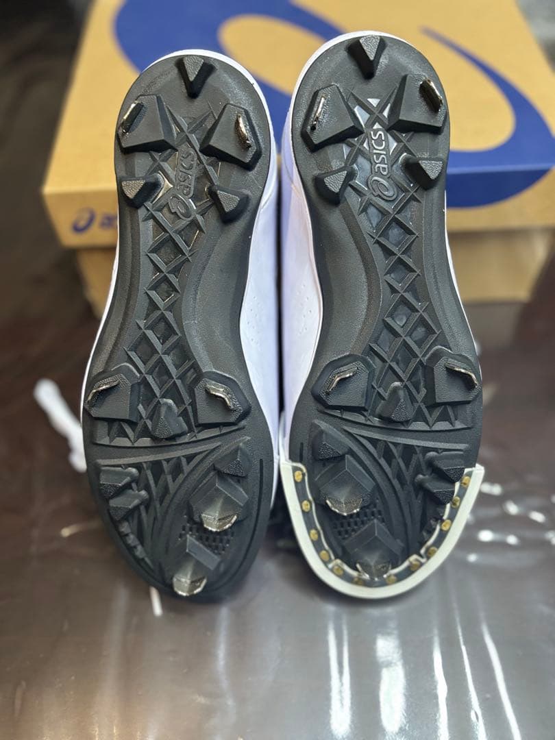 新品未使用 アシックス 野球スパイクNEOREVIVE4 25.5cmP革加工済