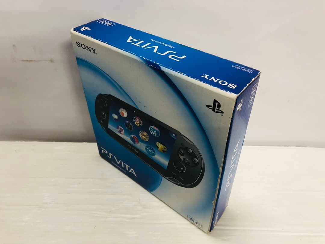 ★未使用★極美品PS Vita Wi-Fiモデル クリスタル・ブラック1000
