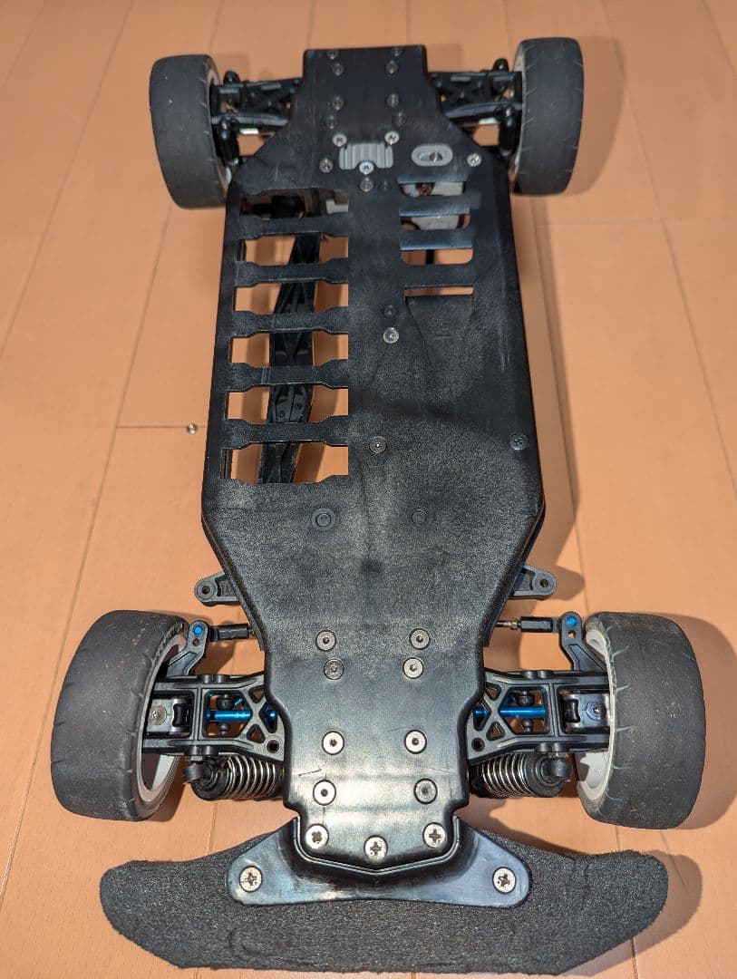 タミヤ　TB-03　中古品