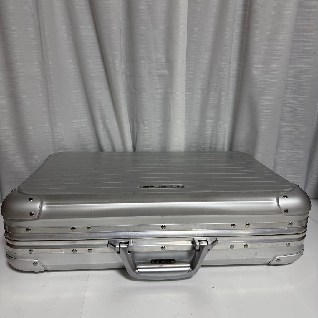 ⭐️極美品⭐️リモワ　ポルシェ　トパーズ　アタッシュケース　アルミ　シルバー　限定