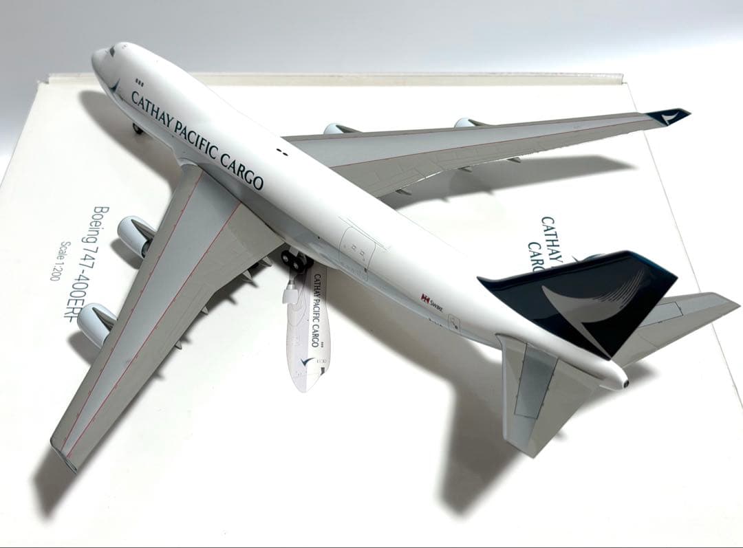 航空機・ヘリコプター hogan 1/200 B747-400ERF Cathay Pacific