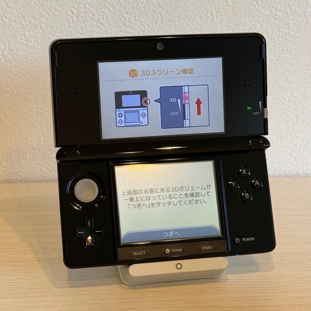 ニンテンドー3DS クリアブラック 箱付き 3-043