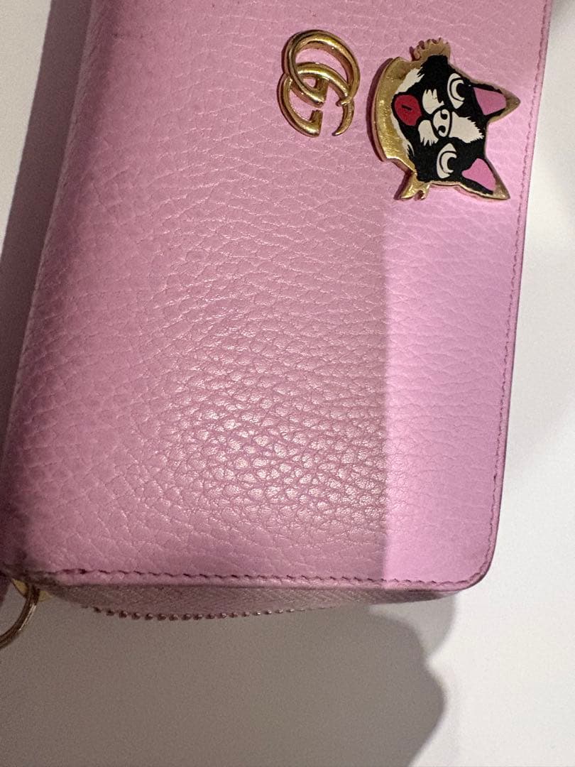 GUCCI ピンクレザーボスコ 長財布
